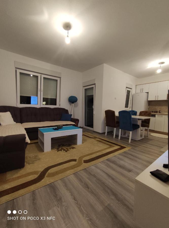 Apartman Deric Nevesinje Eksteriør bilde